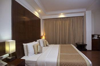 Oyo Rooms Malviya Nagar Market Нью-Дели Экстерьер фото